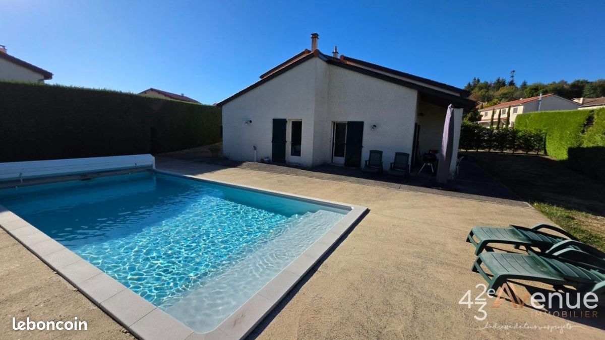 Maison 5 pièces 146 m² · à Saint-Genest-Lerpt · 146 m² · 520 000 €