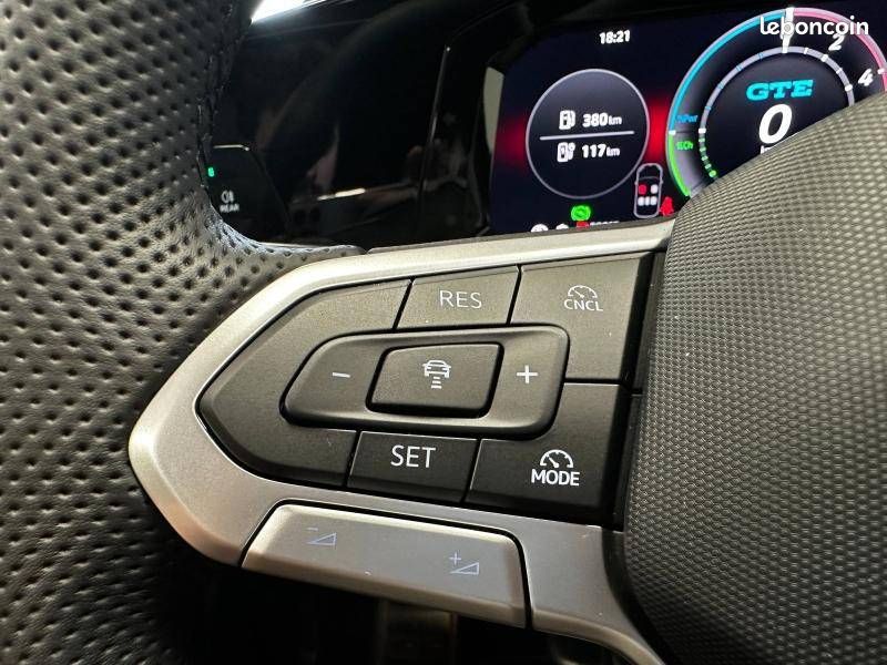 VOLKSWAGEN Golf 1.5 eHybrid 272 DSG6 GTE (image 8)