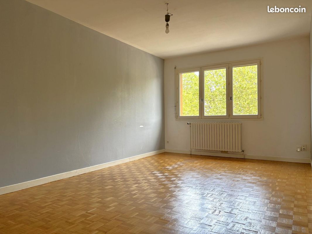 Appartement 3 pièces 82 m² · à Ambérieu-en-Bugey · 82 m² · 197 000 €