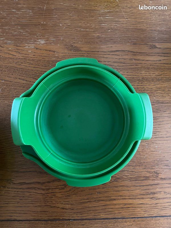 Micro vap Tupperware - Arts de la table