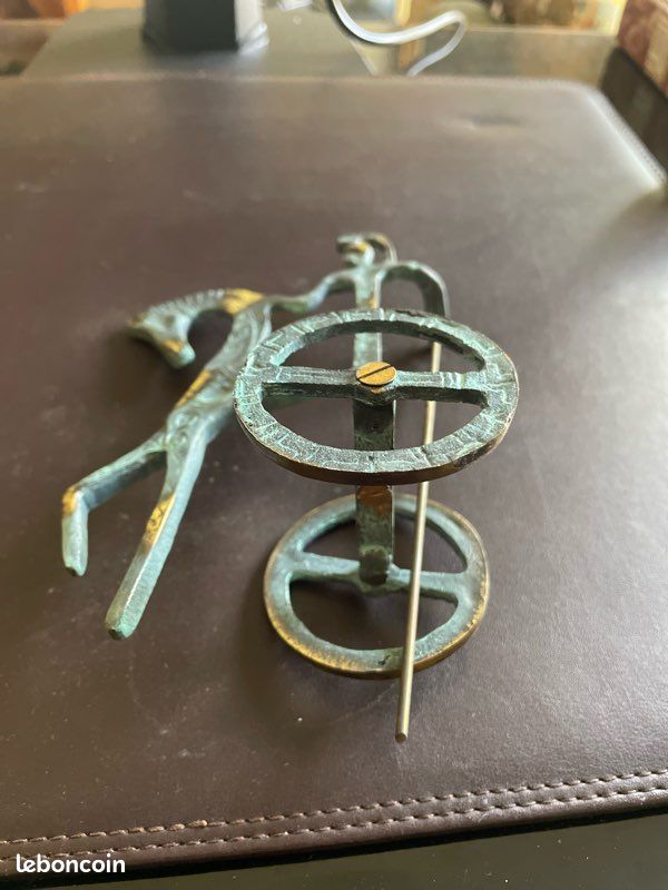 Statue grecque en bronze (image 4)