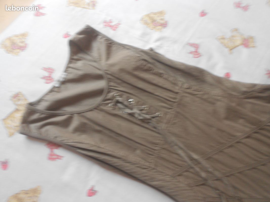Robe (image 3)
