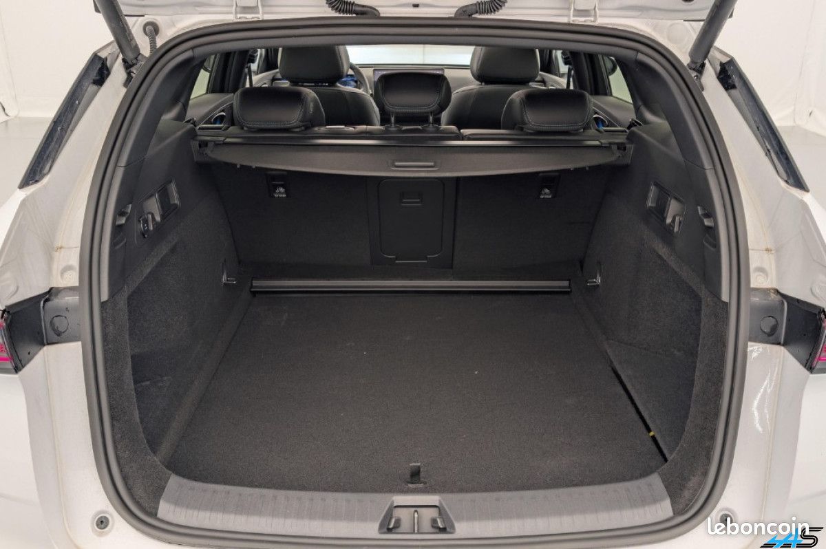 BYD Seal 6 Touring 1.5l DM-i 212ch PHEV Comfort (image 13)