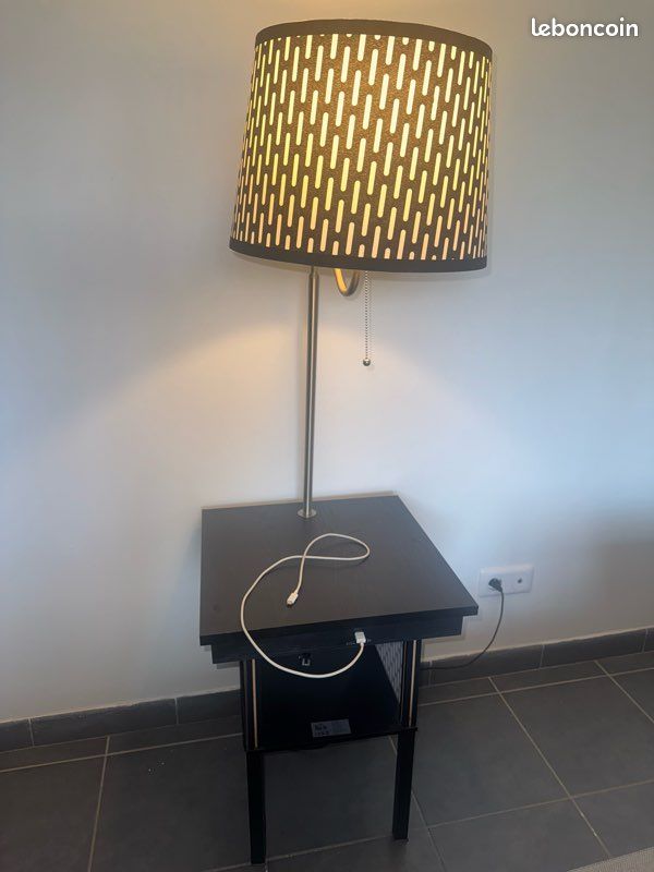 Lampe de chevet usb (image 1)