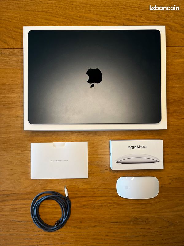 MacBook Air M3 - 2024 - Minuit - 256Go + Magic Mouse (image 2)