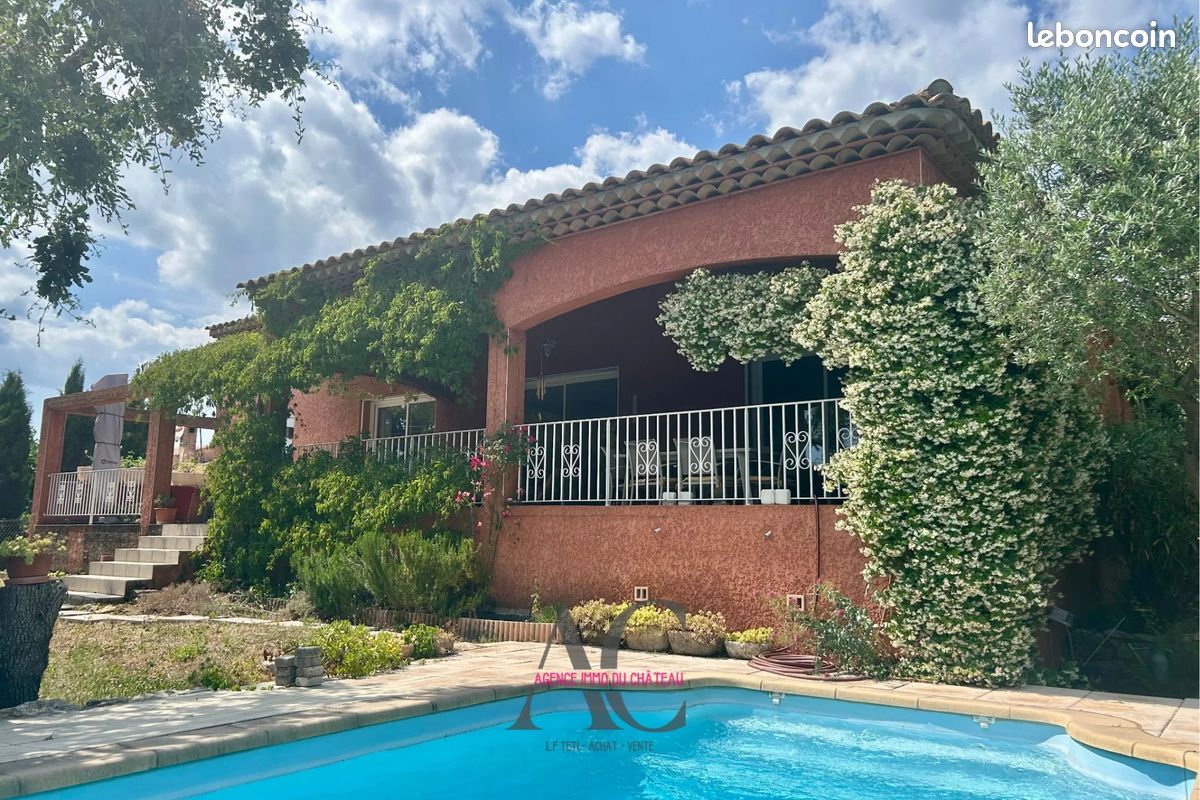 Maison 5 pièces 146 m² · à Forcalqueiret · 146 m² · 560 000 €
