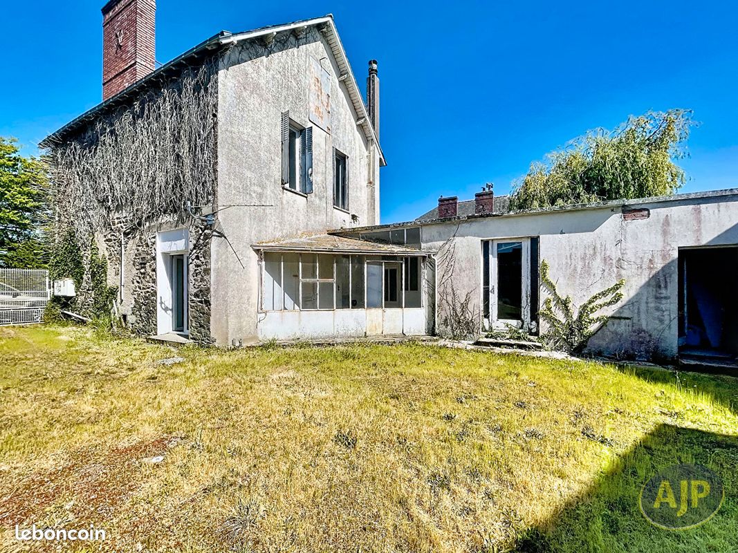 Maison 4 pièces 87 m² · à Ligné · 87 m² · 180 000 €