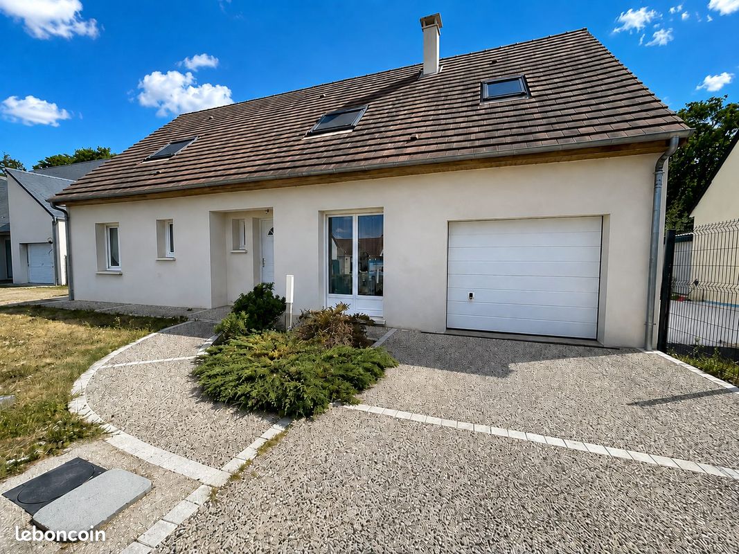 Maison 5 pièces 147 m² · à Monts · 147 m² · 348 400 €