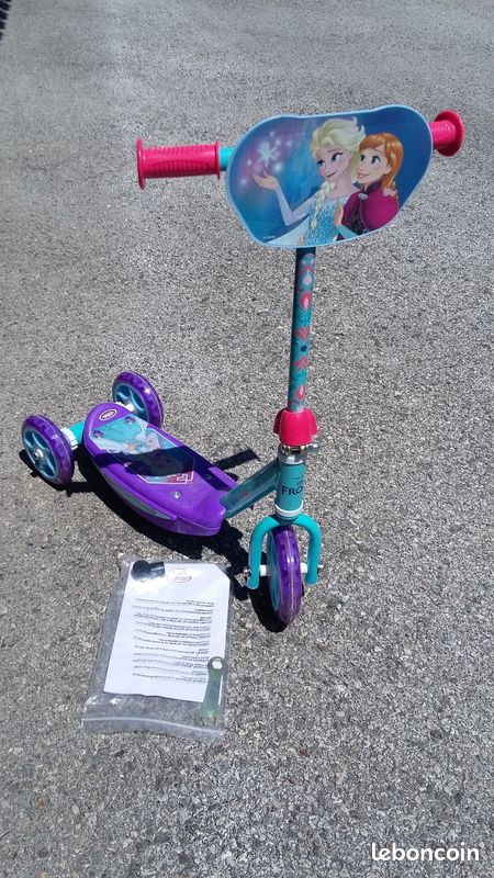 Jeux extérieurs, rollers, trottinettes (image 5)