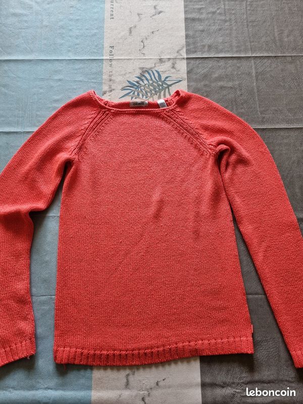 Pull rose fushia 14 ans Okaidi en bon état (image 1)