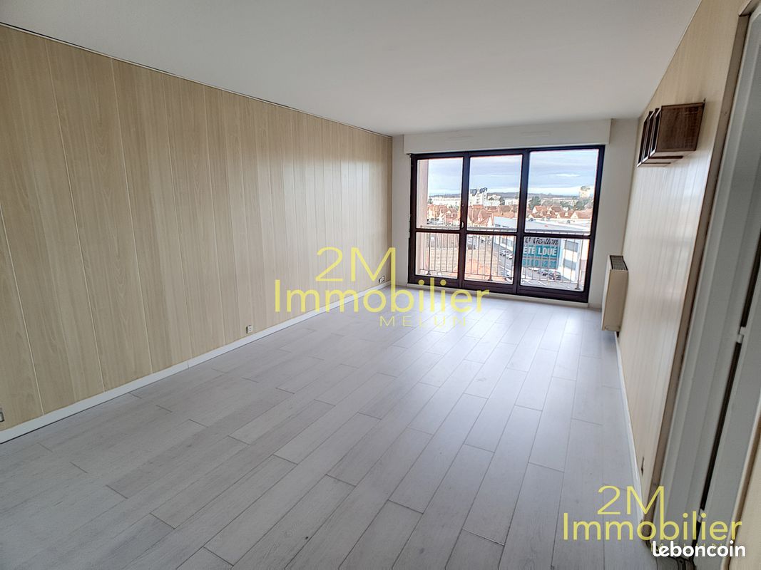 Appartement 3 pièces 71 m² · à Melun · 71 m² · 927 €/mois