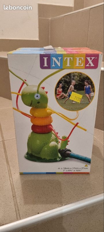 Jeu d eau pour enfant arroseur chenille (image 1)