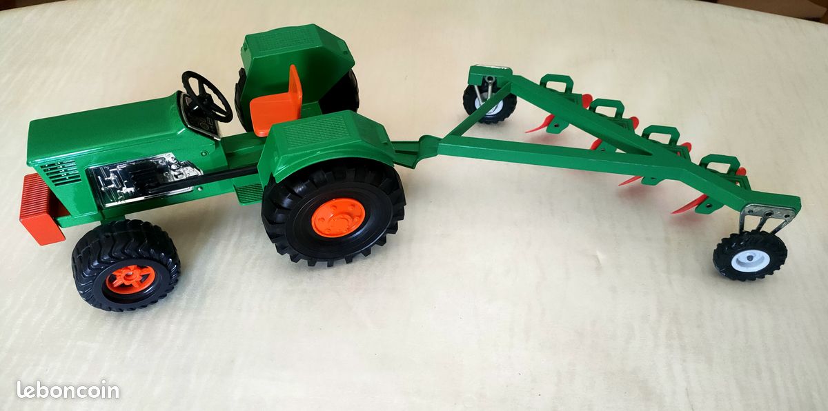 Tracteur Gama (image 1)