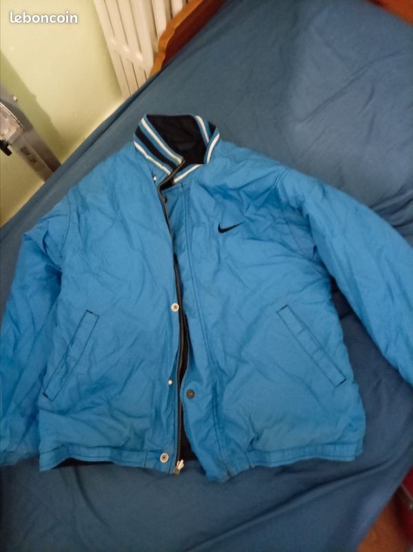 Veste Nike Réversible Vintage Bleu et Noir (image 3)