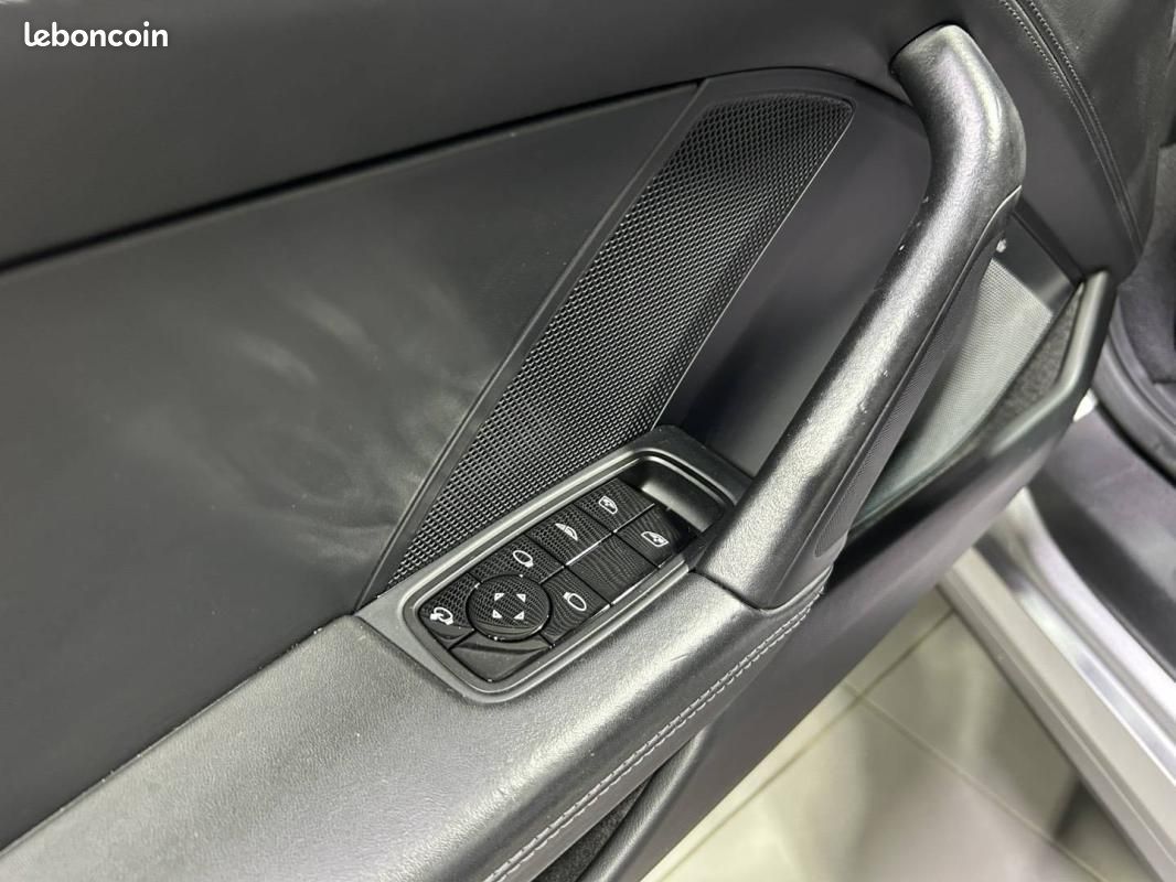 Porsche 911 992.1 Carrera 4S Cabriolet 450 ch (image 7)