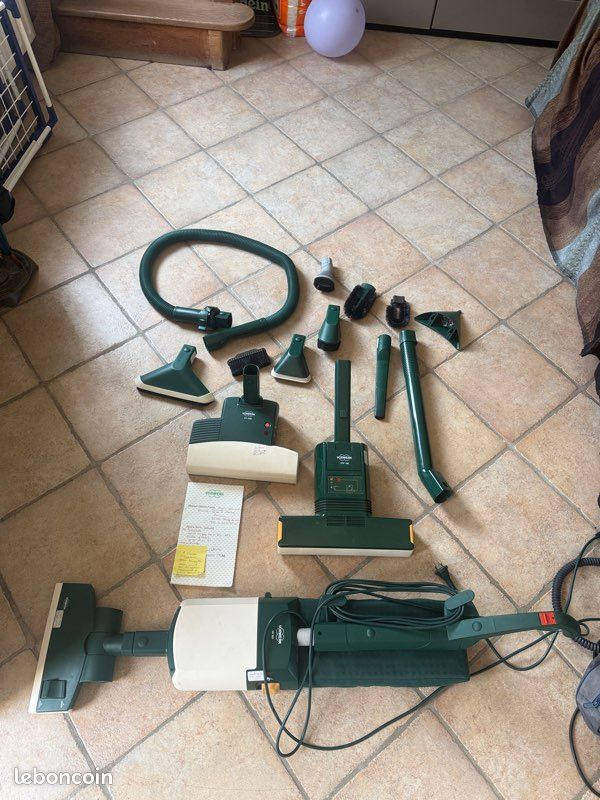 Aspirateur worwerk VK 122 (image 1)
