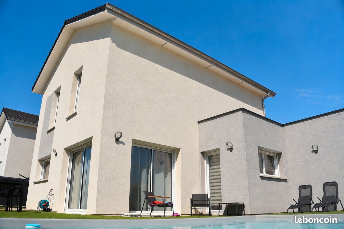 Maison 5 pièces 130 m² · à Devecey · 130 m² · 399 900 €
