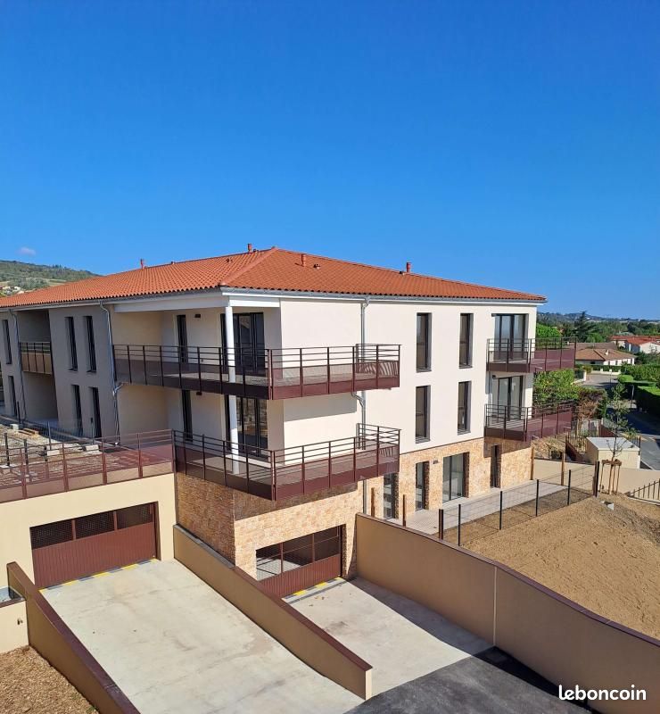 Appartement 3 pièces 68 m² · à Messimy · 68 m² · 921 €/mois