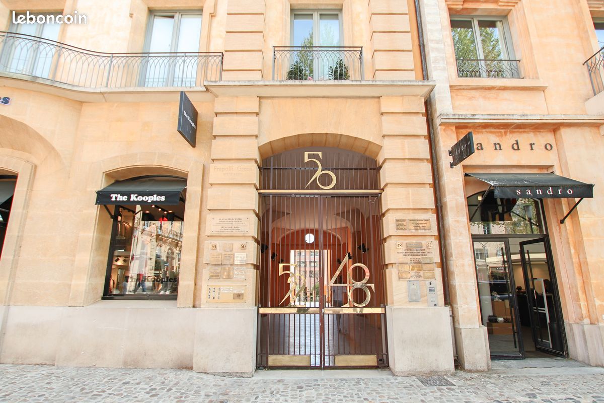 Parking 3 pièces 66 m² · à Aix-en-Provence · 66 m² · 718 000 €