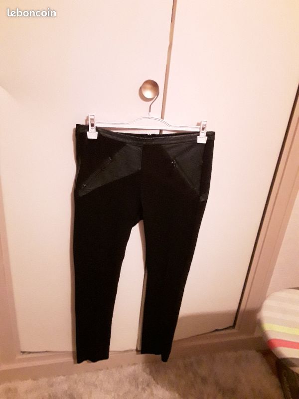 Pantalon femme Guess 38 noir (image 1)