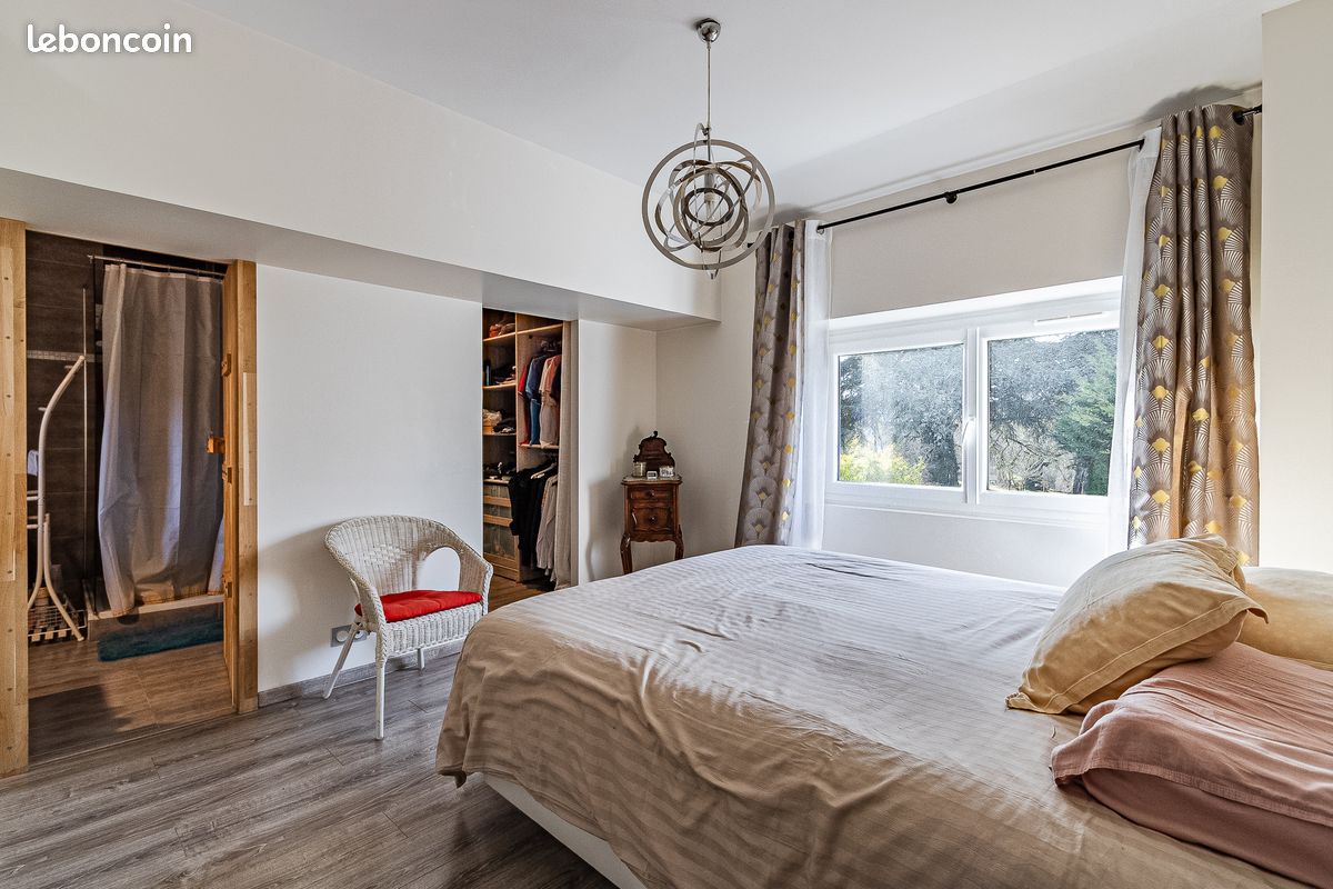 Appartement 6 pièces 172 m² · à Arnas · 172 m² · 334 000 €