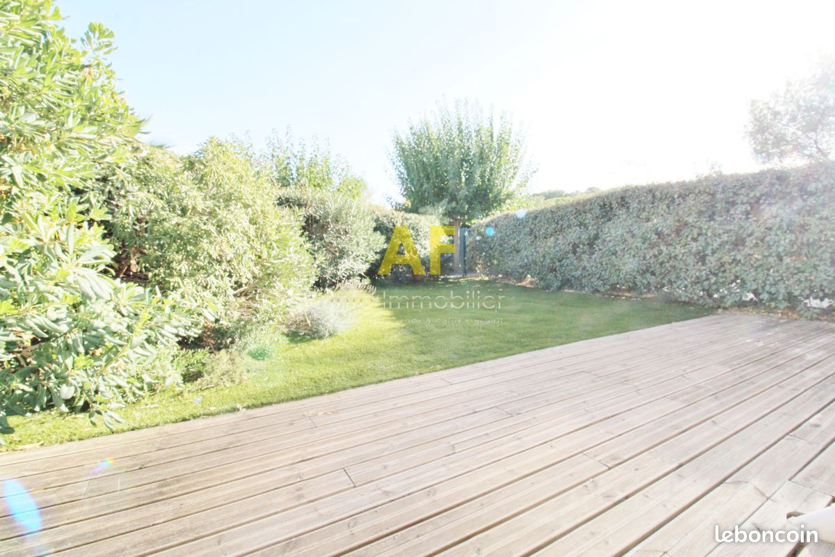 Appartement 2 pièces 57 m² · à Saint-Raphaël · 57 m² · 925 €/mois