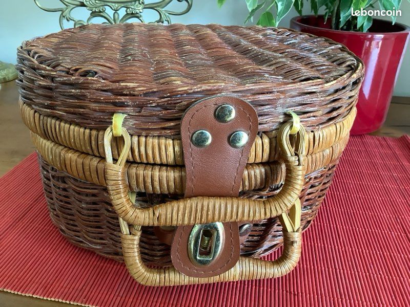 Vieux Panier Pêche Osier Créel – Sangle Cuir Réglable – Vintage