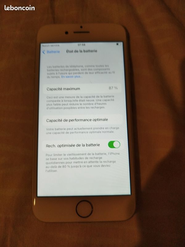IPhone 7 (image 1)