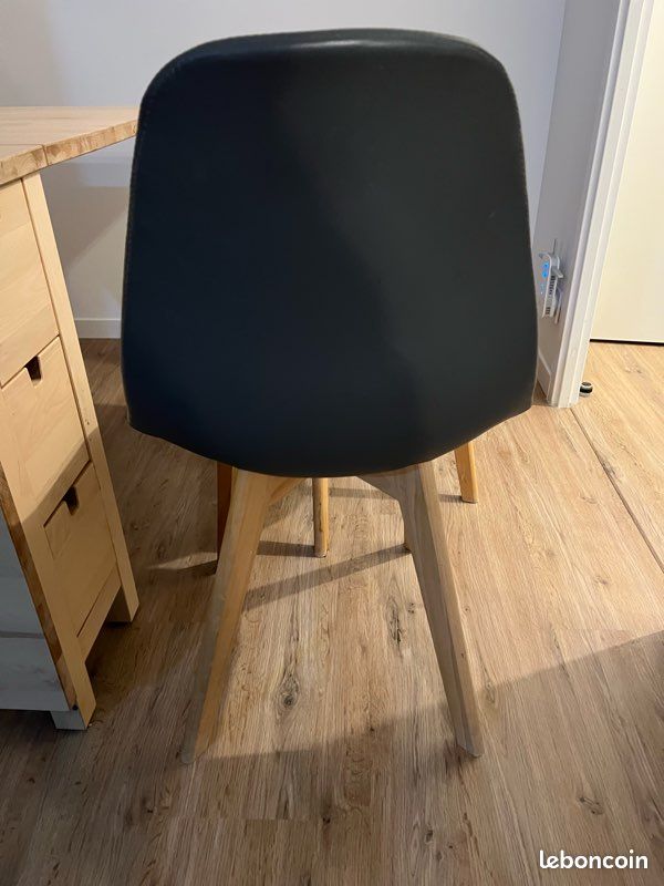 Chaises cuisine gris similicuir & bois – Lot de 4 (image 5)
