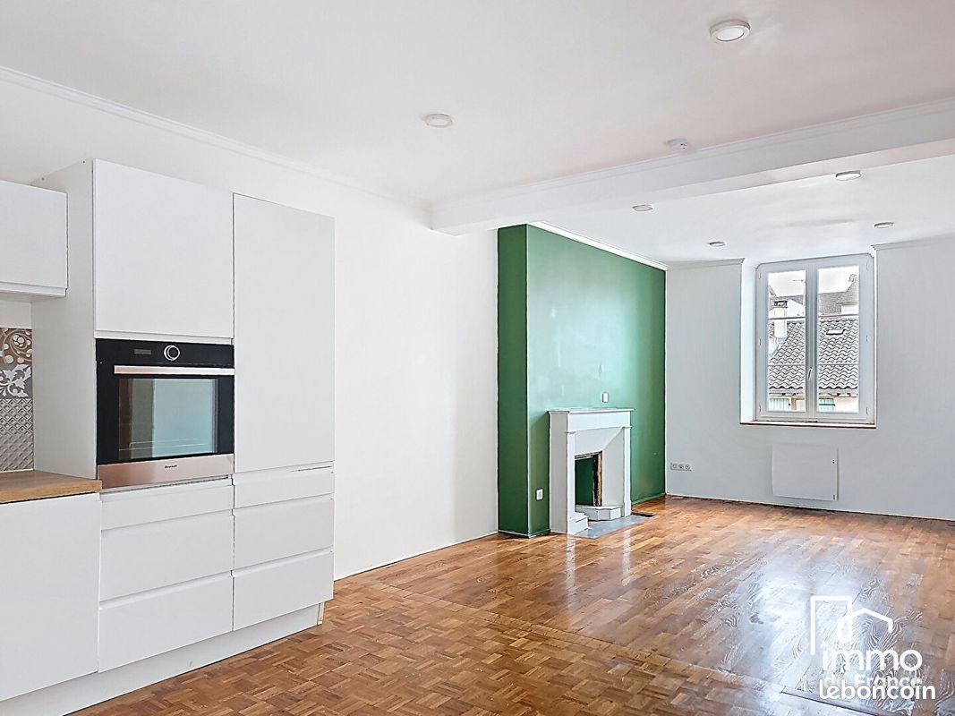 Appartement 3 pièces 64 m² · à Bourg-en-Bresse · 64 m² · 670 €/mois