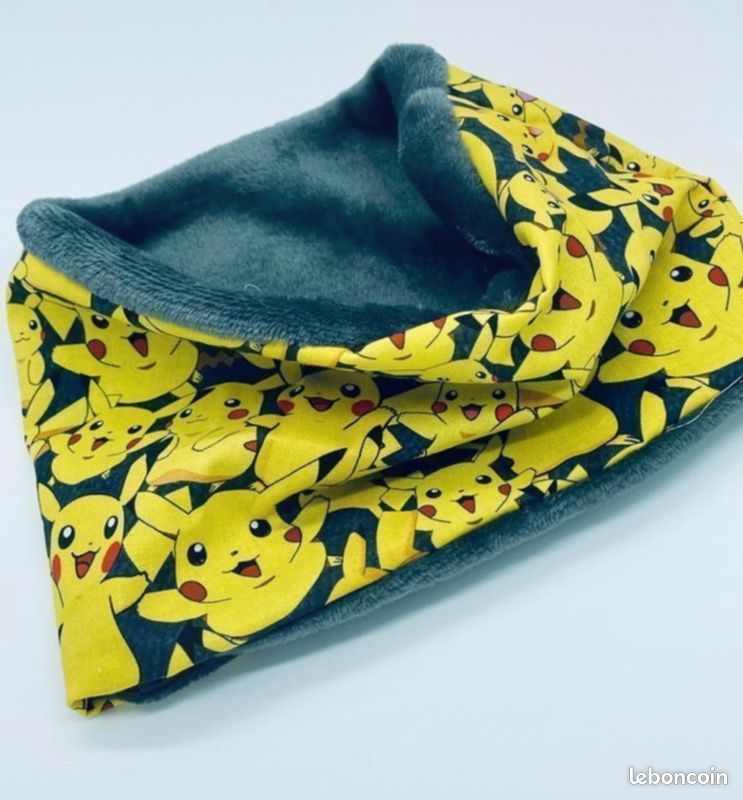 Snood cache cou Pokémon (image 1)