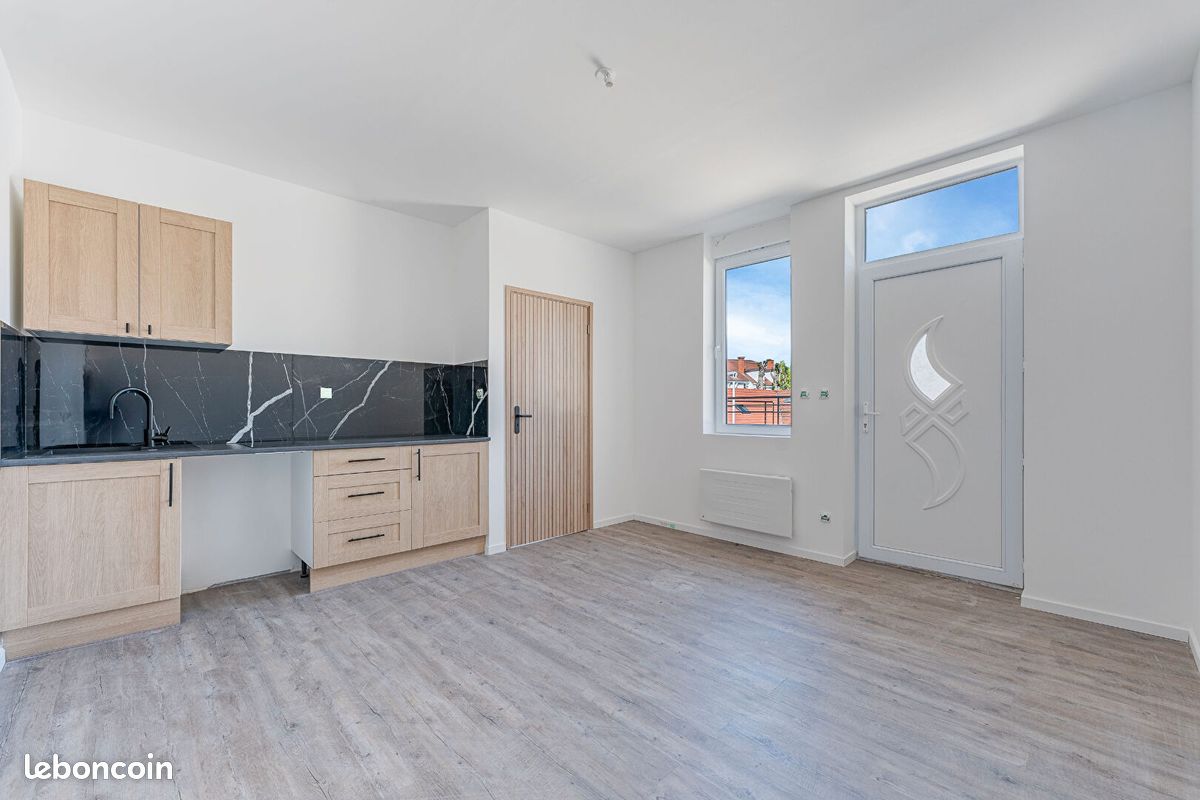 Appartement a louer roanne - 1 pièce(s) - 35 m2 - Surfyn