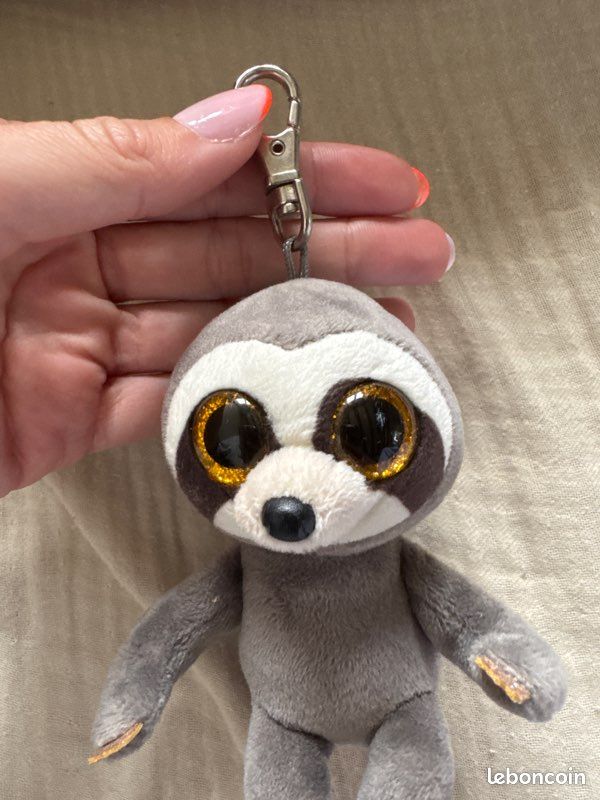 Porte clé paresseux TY Équipement bébé