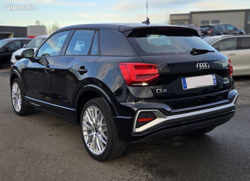 Audi Q2 II 30 TDI 110ch BVA7 S-Line (image 2)