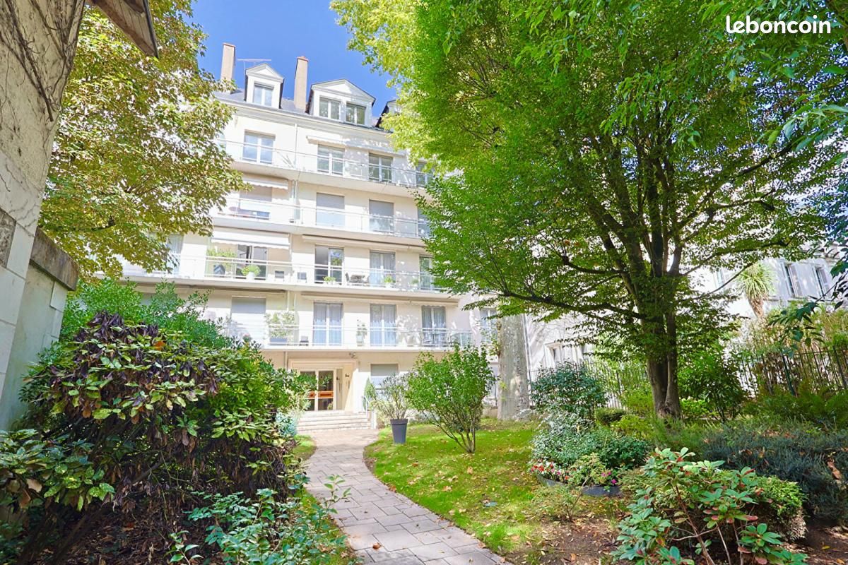 Appartement 5 pièces 151 m² · à Tours · 151 m² · 669 000 €