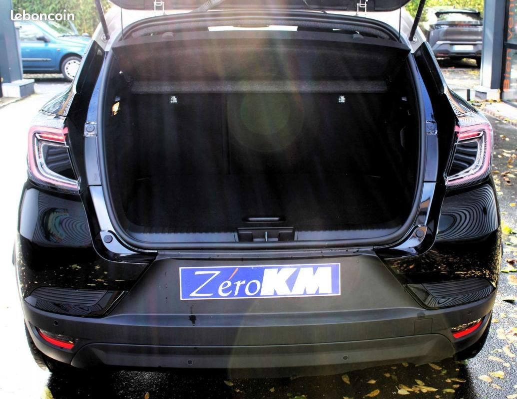 Renault Captur 1.6 e-TECH FULL HYBRID 145 CH TECHNO (image 12)
