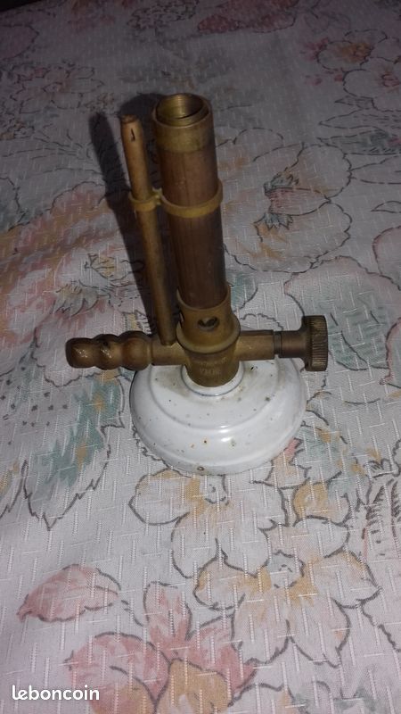 Bec Bunsen (image 2)