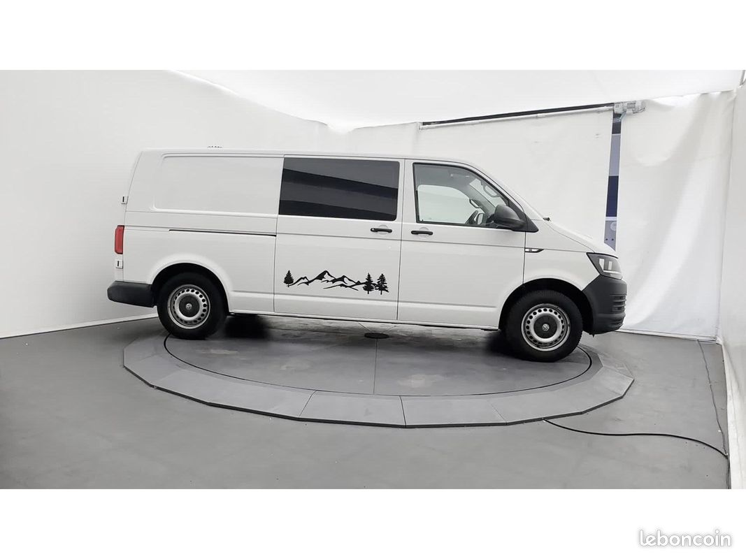 VOLKSWAGEN TRANSPORTER T6 L2H1 2.0 TDi 102ch ENTIEREMENT AMÉNAGÉ - GARANTIE 12 MOIS (image 11)