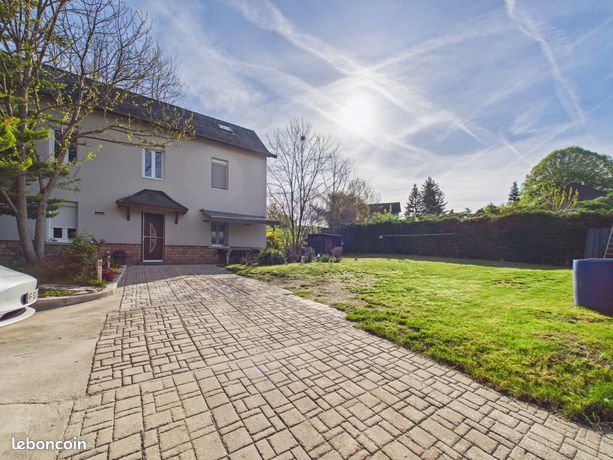 Maison 6 pièces 165 m²