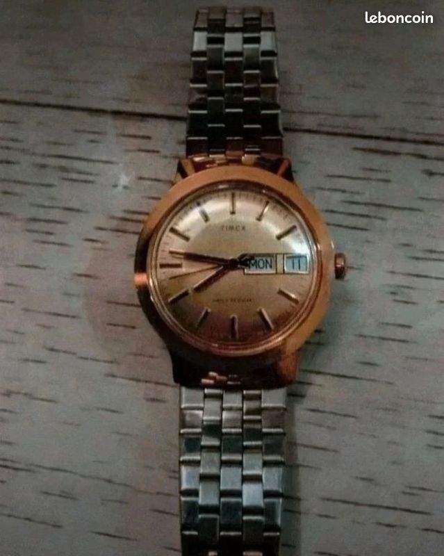 Montre Vintage Timex Pour Femme, état D'origine Non Testée, Multicouleur