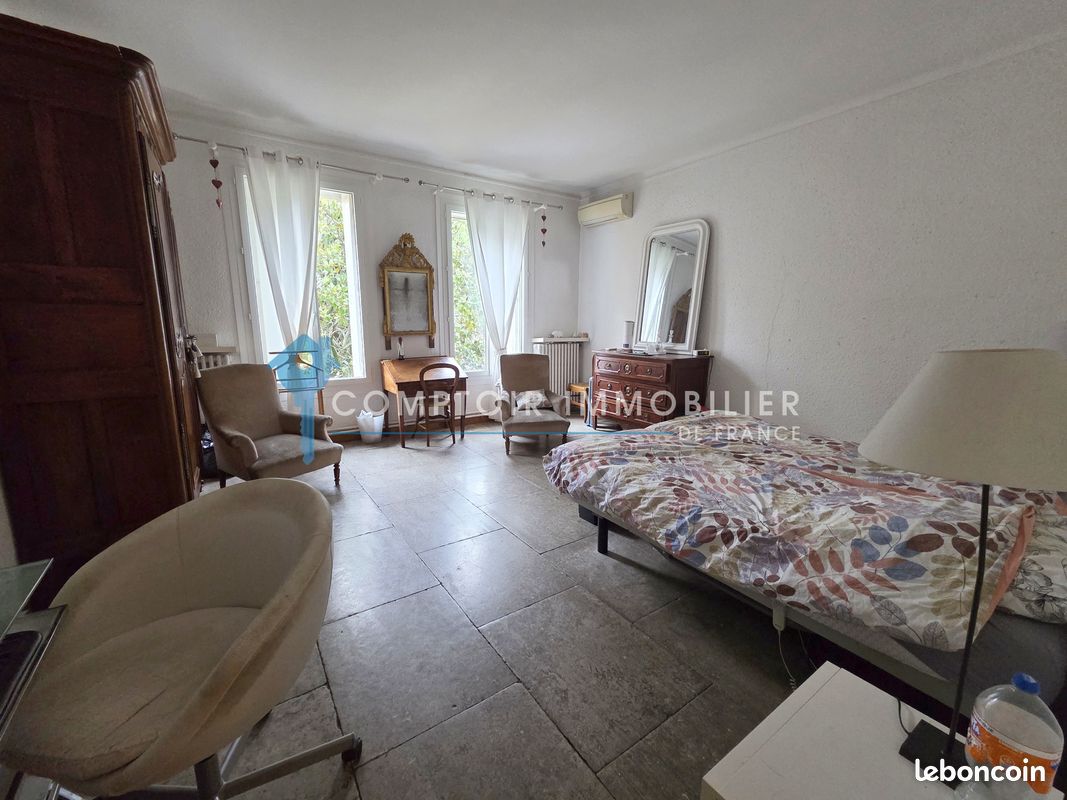 Appartement 7 pièces 123 m² · à Vauvert · 123 m² · 219 000 €