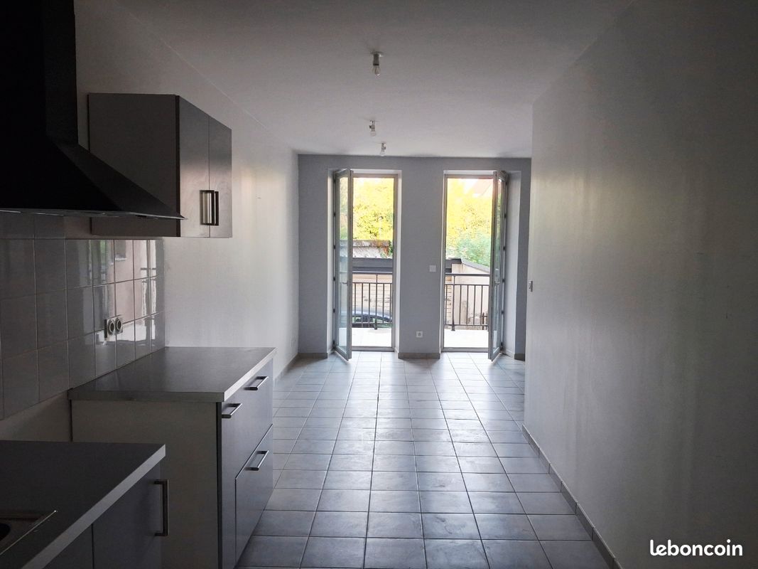 Appartement 2 pièces 51 m² · à Belley · 51 m² · 150 000 €