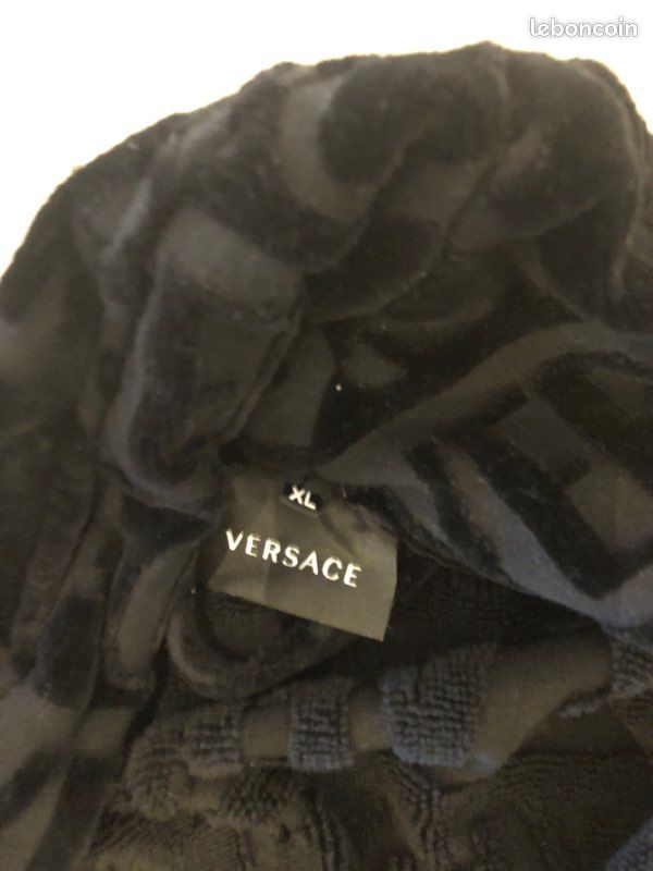 Versace Peignoir (image 10)