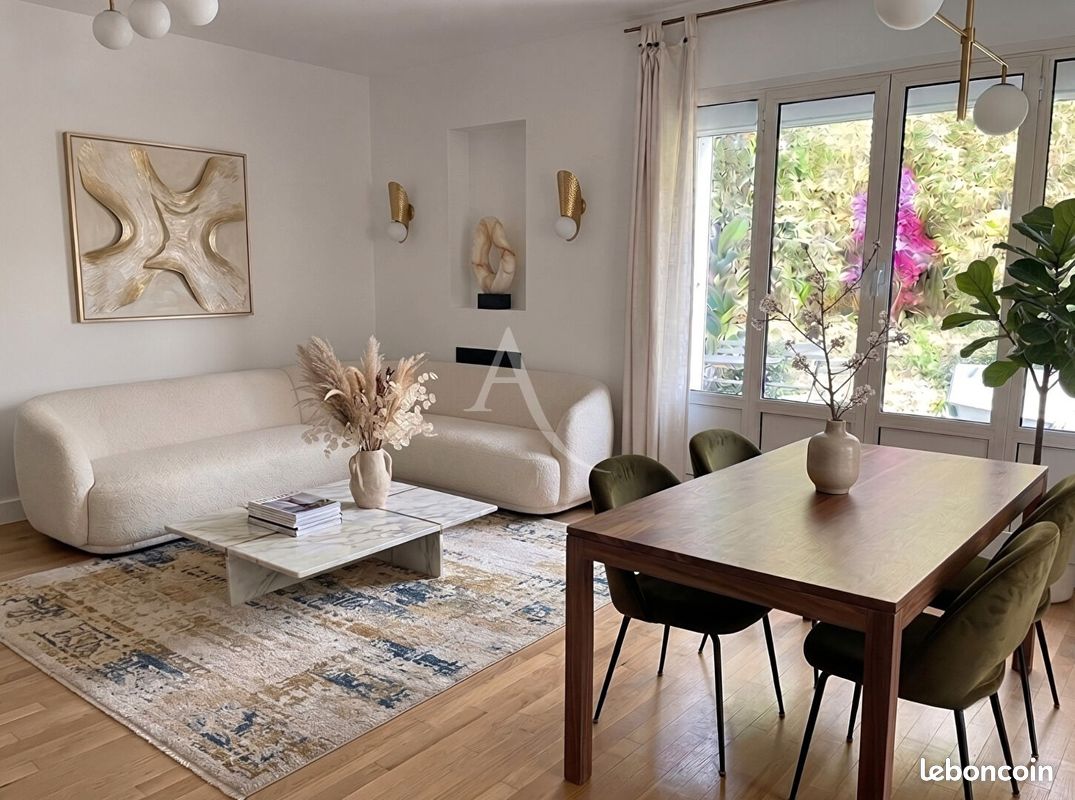 Appartement 2 pièces 54 m² · à Paris · 54 m² · 720 000 €