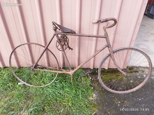 Vélo ancien 1900 déco Loft Grange - Décoration