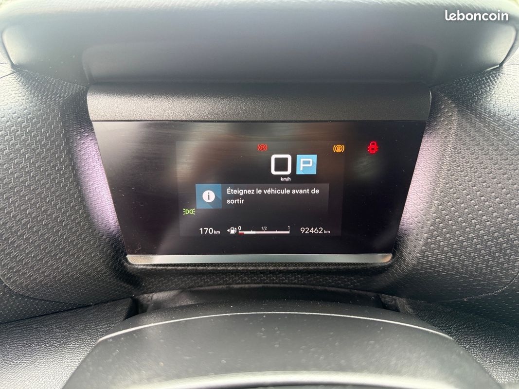 CITROEN C4 X 1.2 PureTech 130 SS EAT8 Shine TVA RECUPERABLE (image 11)
