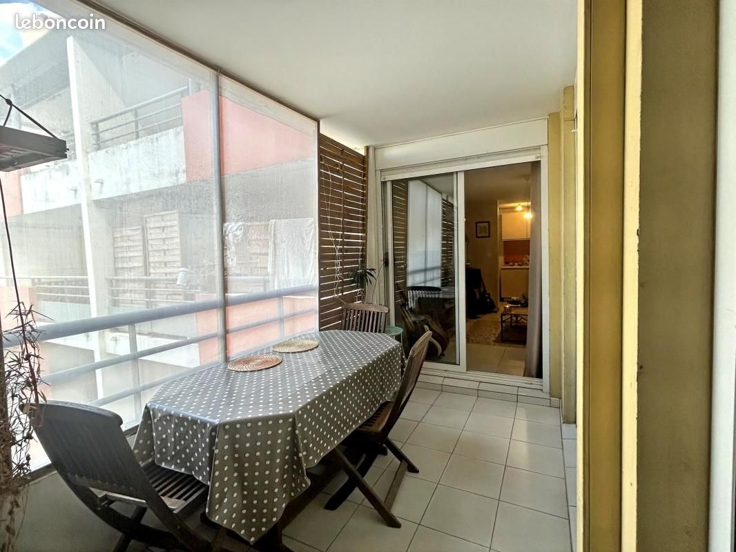 Appartement 3 pièces 52 m² · à Saint-Denis · 52 m² · 108 000 €