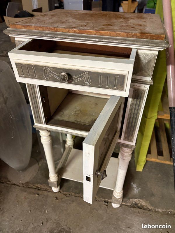 Meuble d’appoint/ table de chevet (image 2)