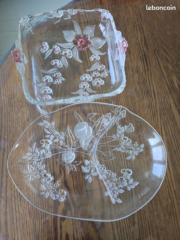 Plat (image 1)