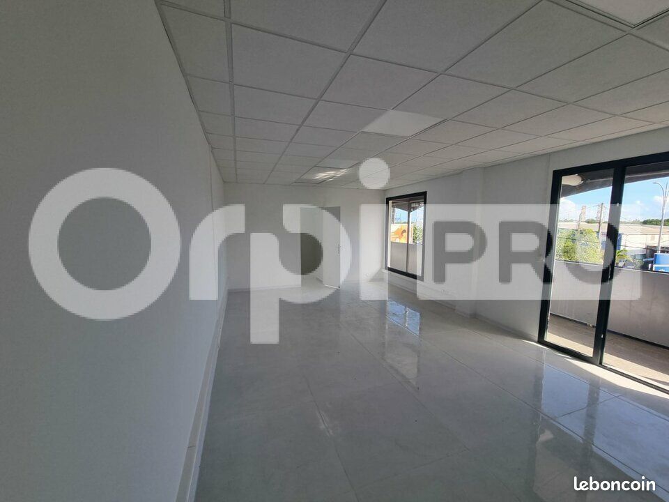 Bureau 35 m² (image 1)